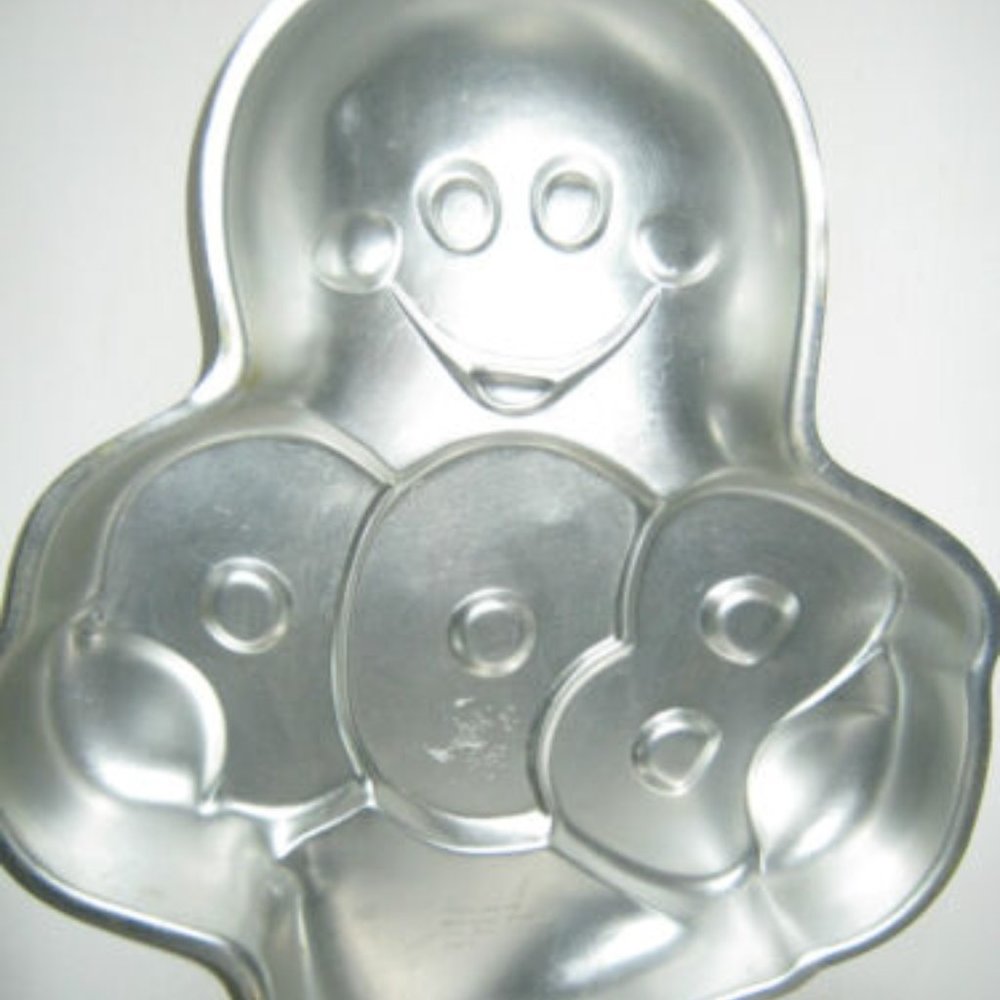 Wilton Boo Ghost Halloween Cake Pan 2105-1031